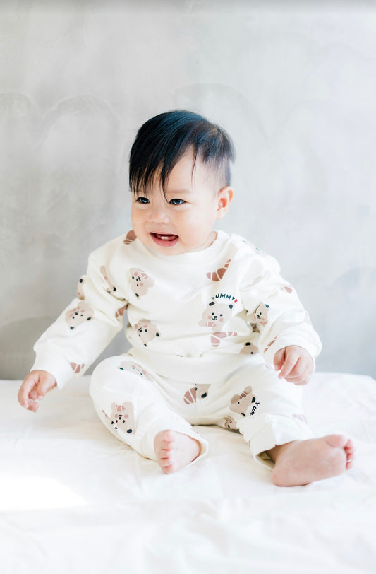 Mateo Bear Print Comfy Sweater and Pants