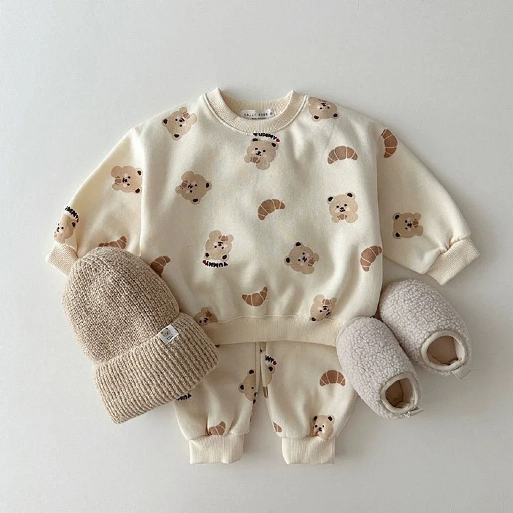 Mateo Bear Print Comfy Sweater and Pants