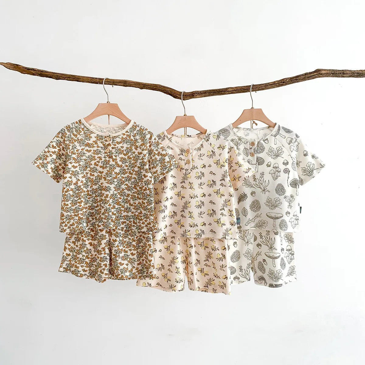 Odie Gender Neutral Shirt & Shorts Lounge Set